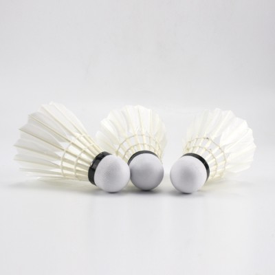 Best sale duck feather training badminton shuttlecock by china factory